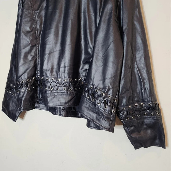 Kate & Mallory Vegan Leather Navy Blue fringe  lace up zip jacket. Women's 3X - Picture 8 of 16